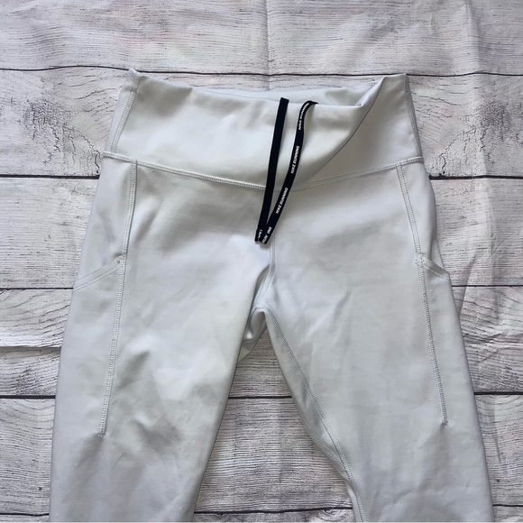 Nike Dri Fit White Leggings - Picture 2 of 7